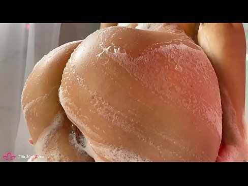 ❤️ Brunette pussy bibragailuarekin masturbatzen du dutxan orgasmo bizia lortzeko ️ Sexu bideoa gurean eu.xxxifuck.ru ❌
